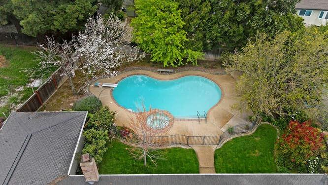 211 River Acres Drive