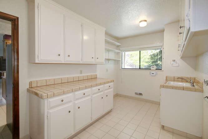 211 River Acres Drive