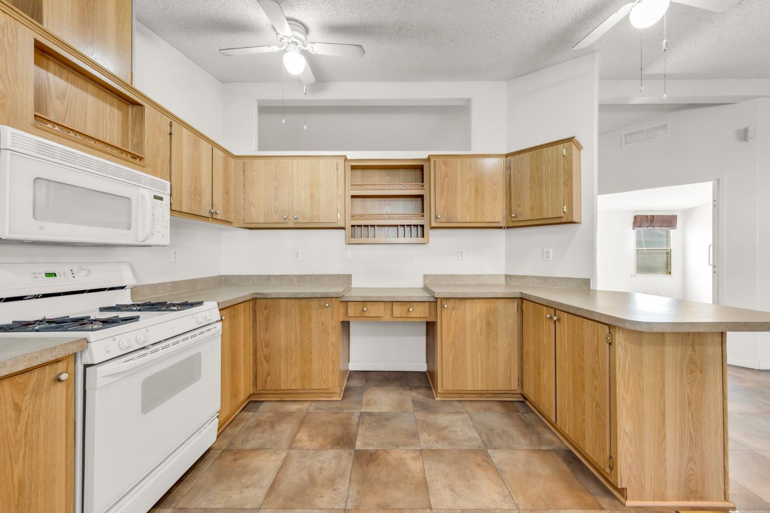 7855 Cottonwood Lane 25