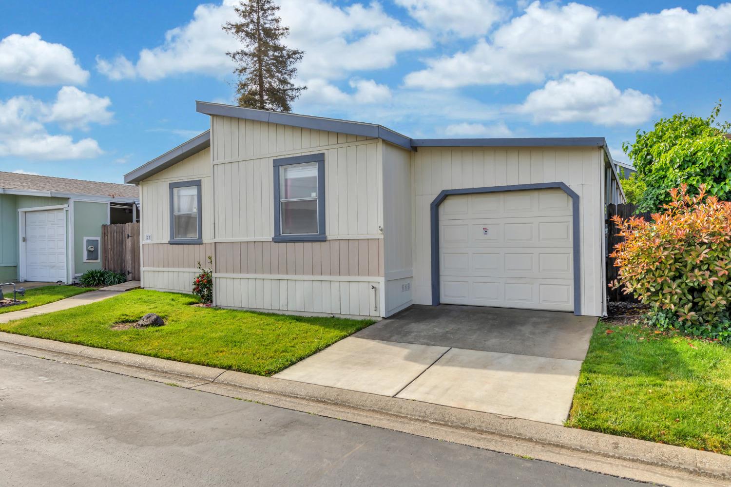 7855 Cottonwood Lane 25