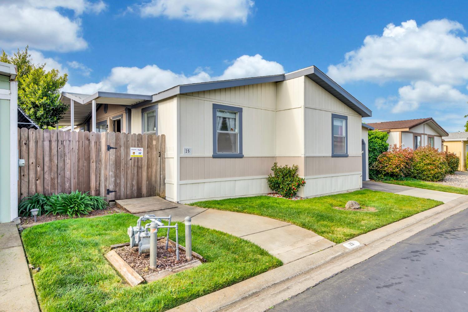 7855 Cottonwood Lane 25