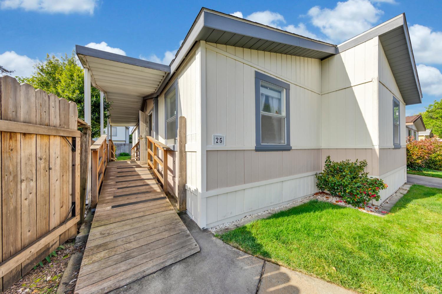 7855 Cottonwood Lane 25