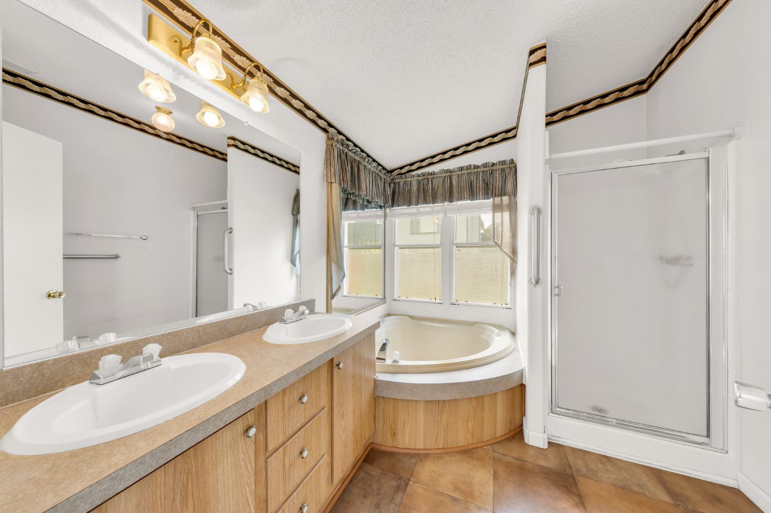 7855 Cottonwood Lane 25