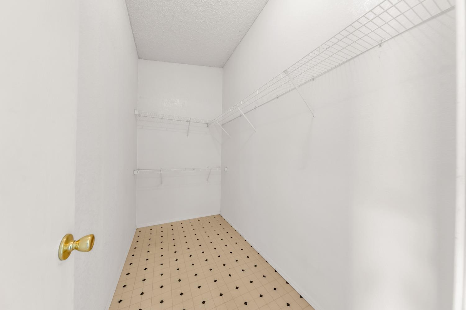 7855 Cottonwood Lane 25