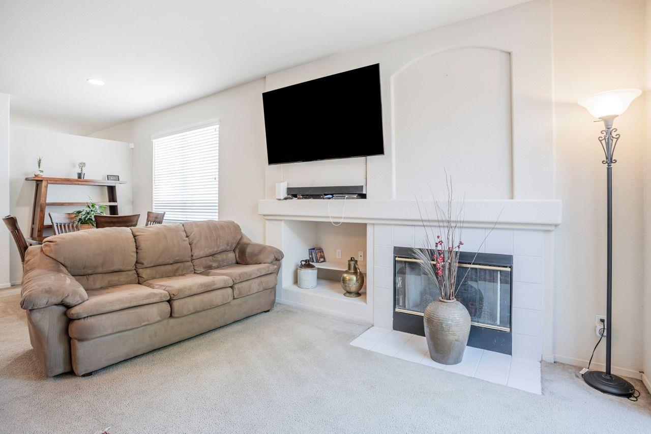 5505 Laguna Crest Way