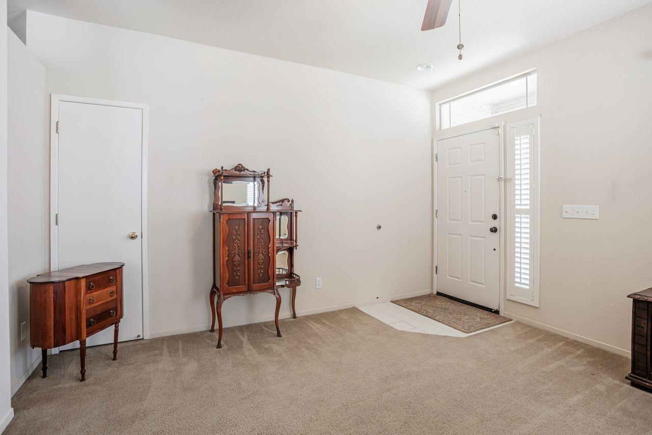 5505 Laguna Crest Way