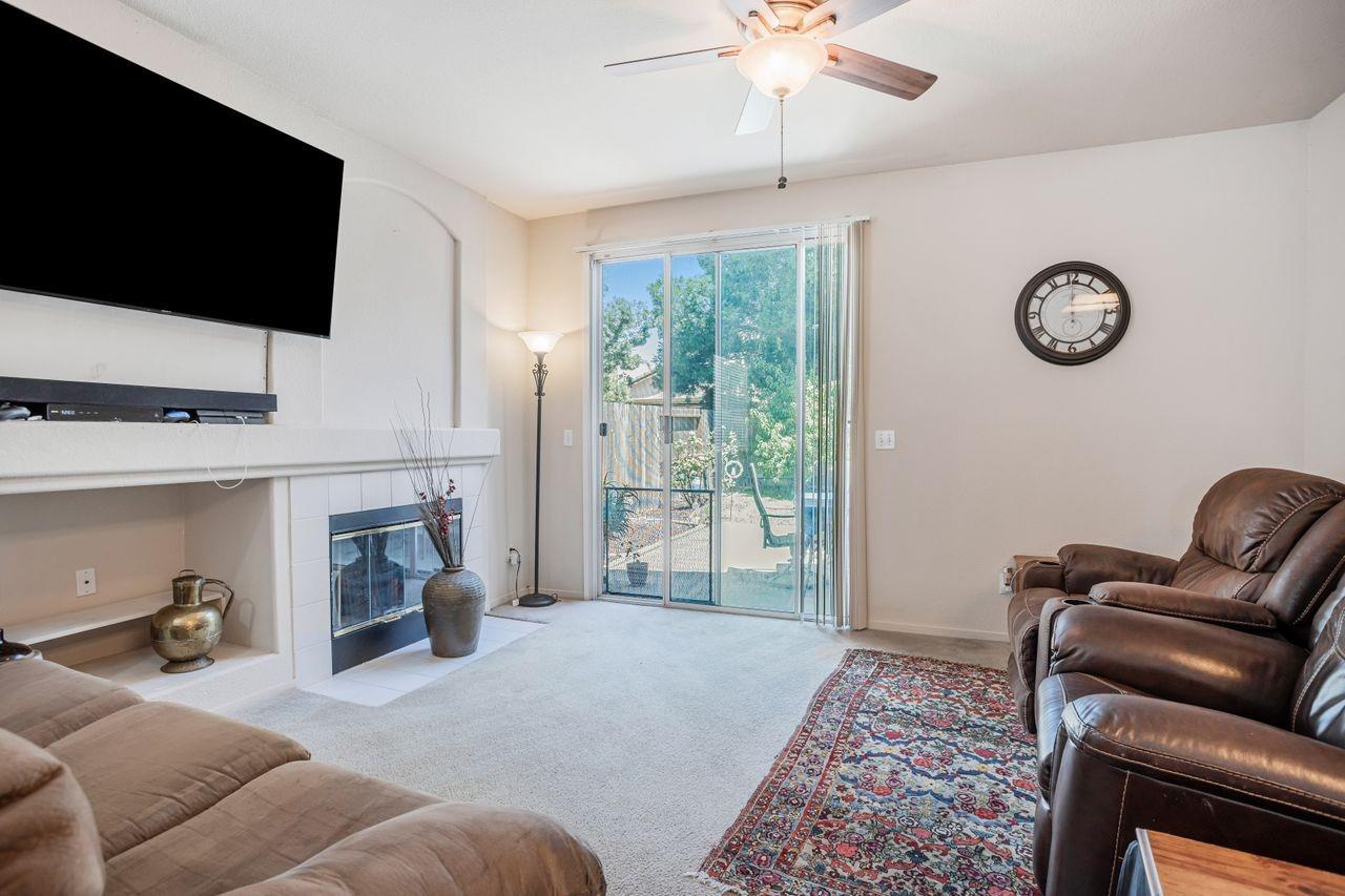 5505 Laguna Crest Way