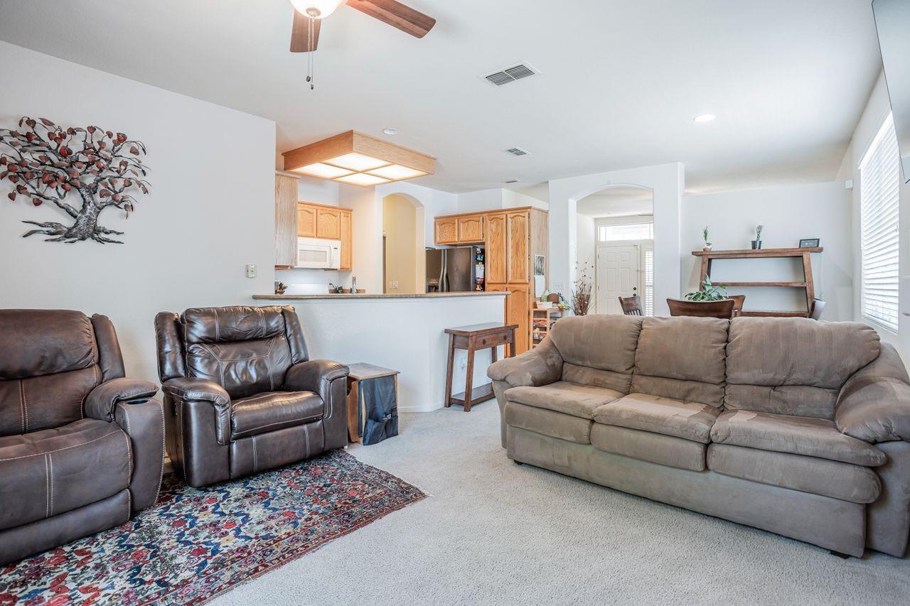 5505 Laguna Crest Way