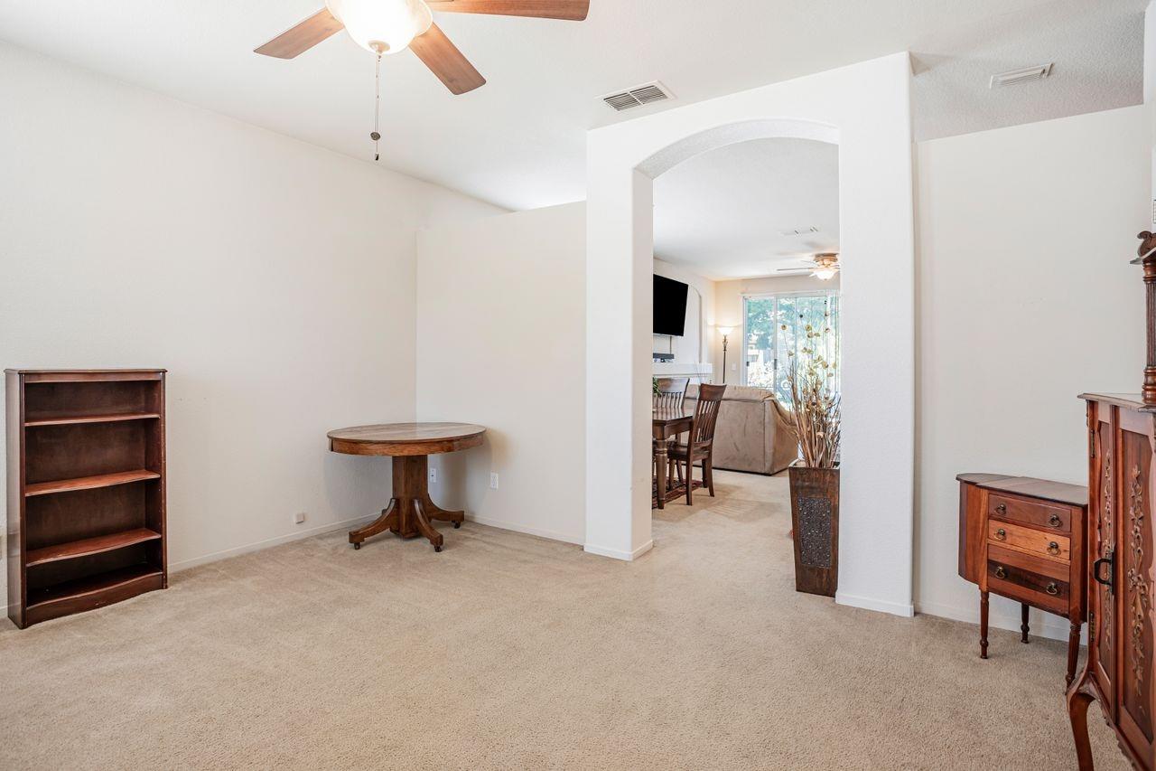 5505 Laguna Crest Way