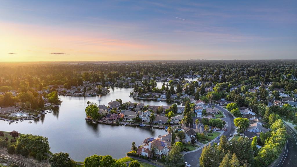 6116 Pirate Point Court