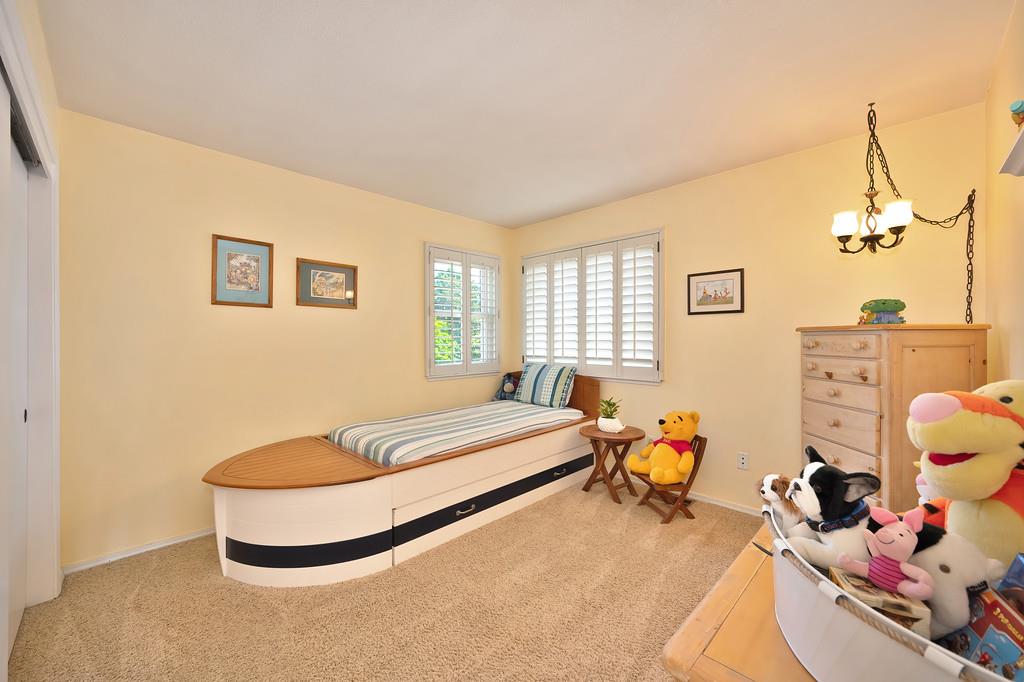 6116 Pirate Point Court