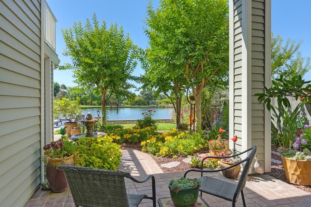 6116 Pirate Point Court