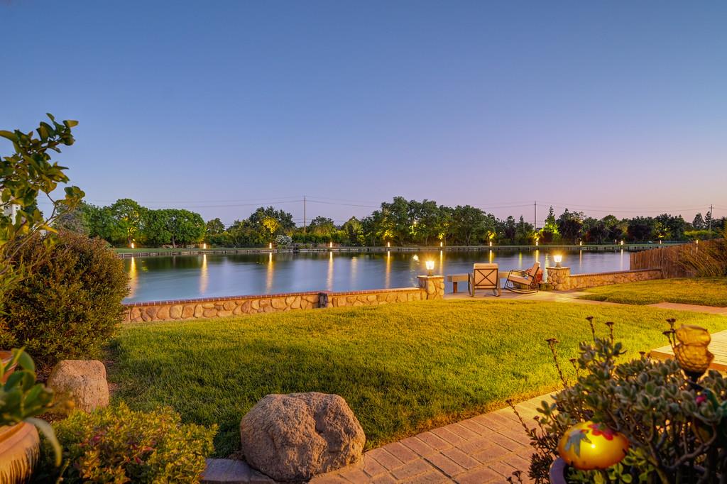 6116 Pirate Point Court