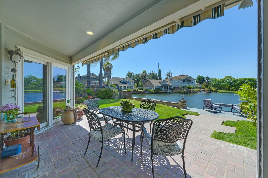 6116 Pirate Point Court