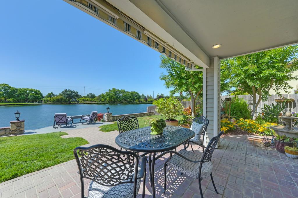 6116 Pirate Point Court