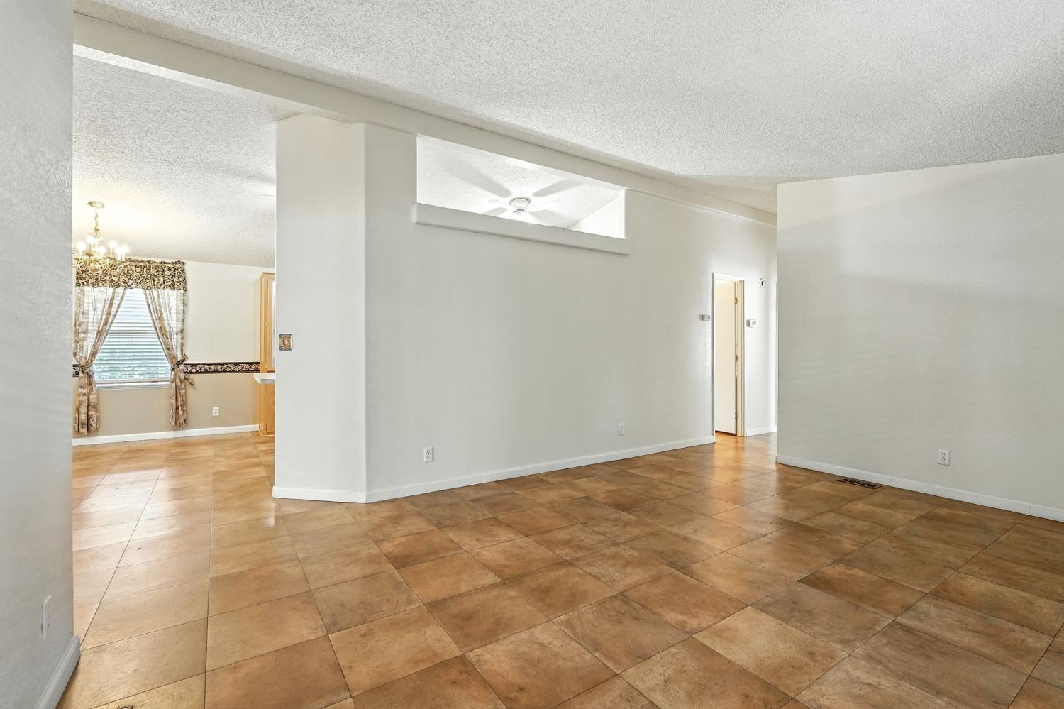 7855 Cottonwood Lane 25