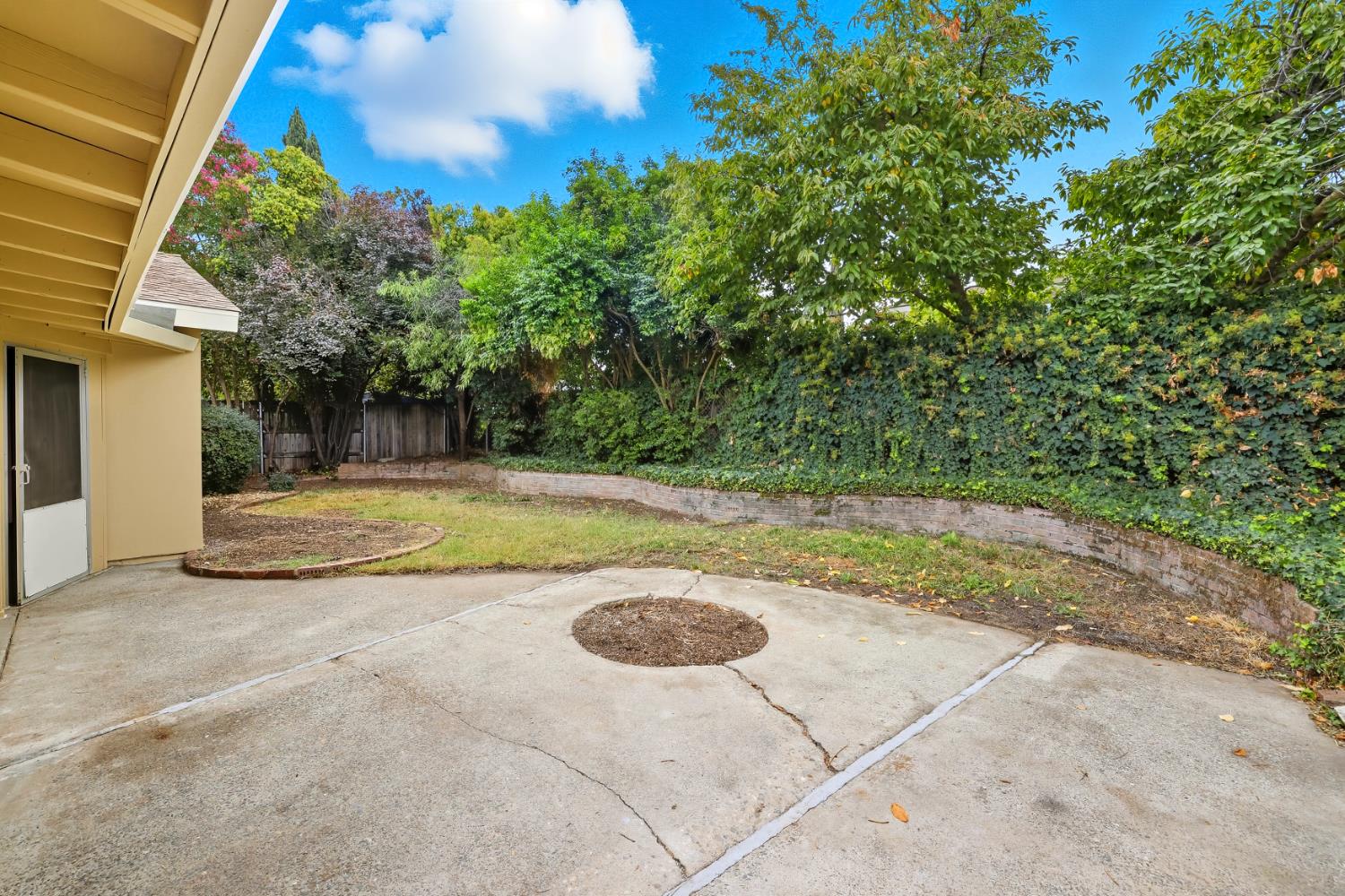 4836 Rockland Way