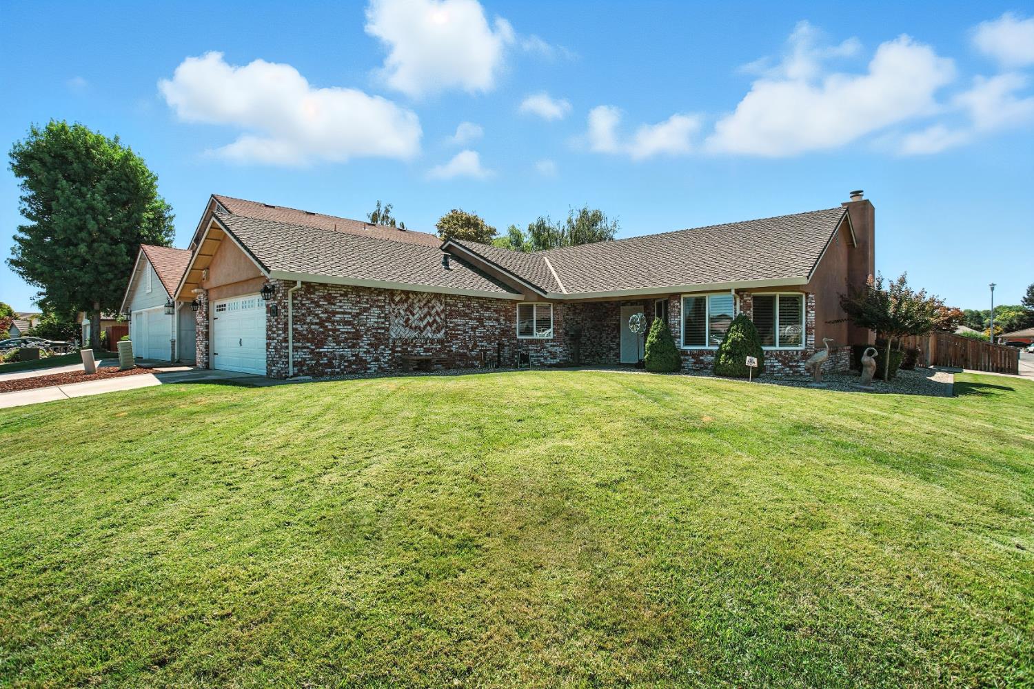 906 Ranch Road