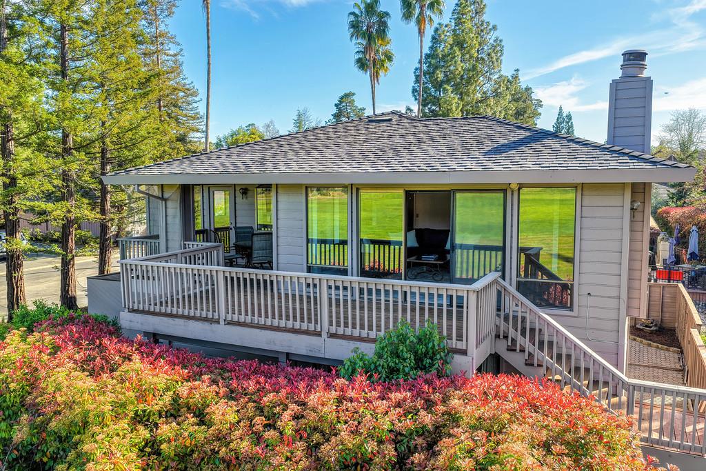 6911 Pescado Circle