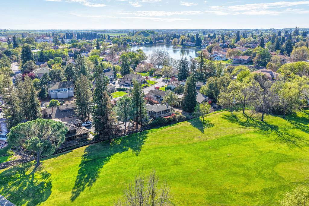 6911 Pescado Circle