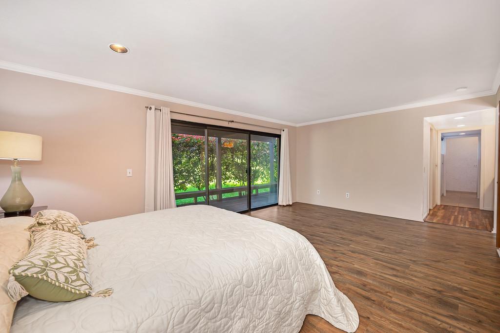 6911 Pescado Circle