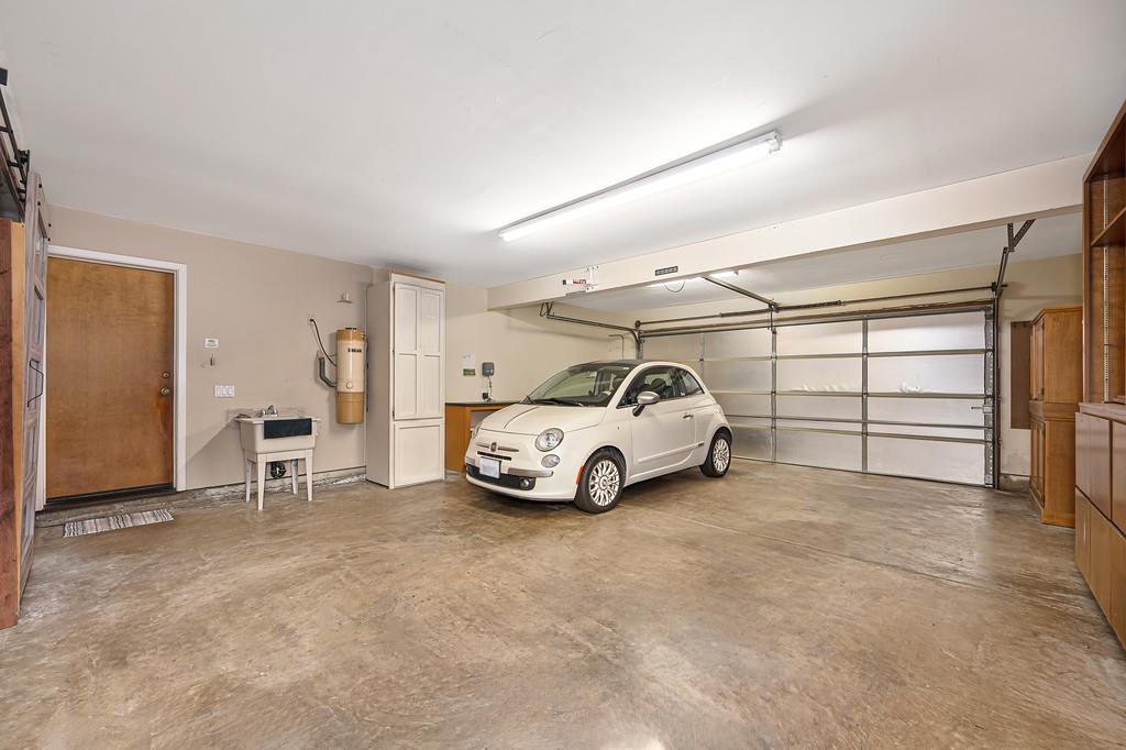 6911 Pescado Circle
