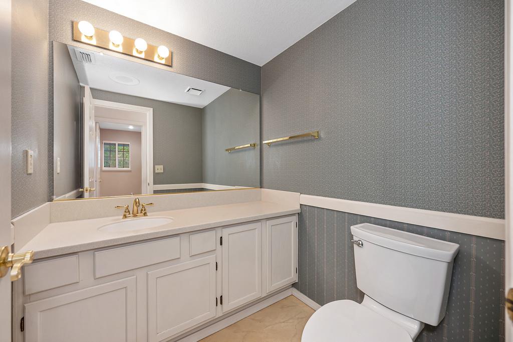 5904 Bar Harbour Court