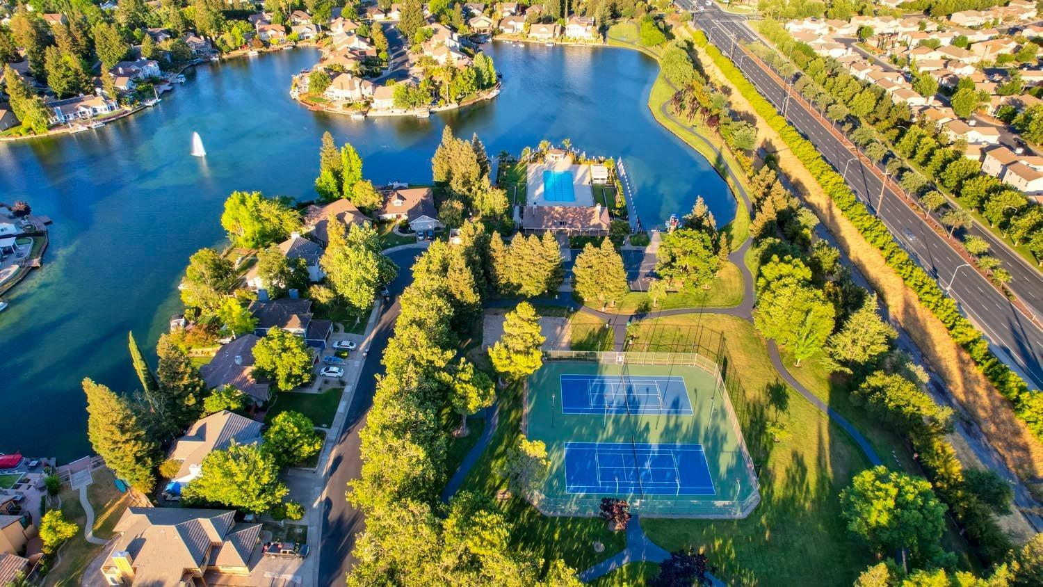 5904 Bar Harbour Court