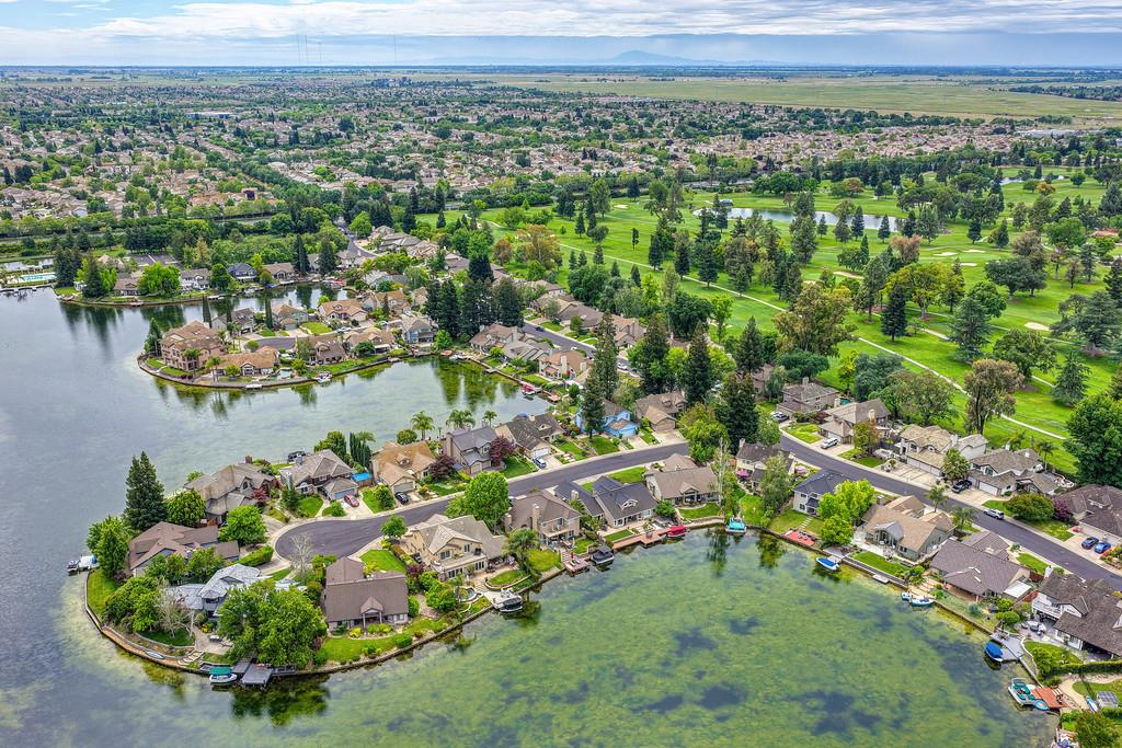 5904 Bar Harbour Court