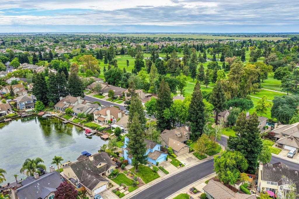 5904 Bar Harbour Court