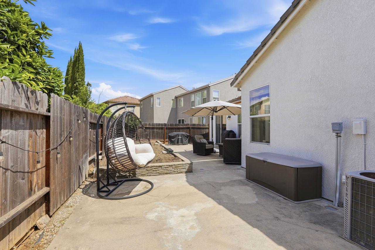 9576 Arcada Court