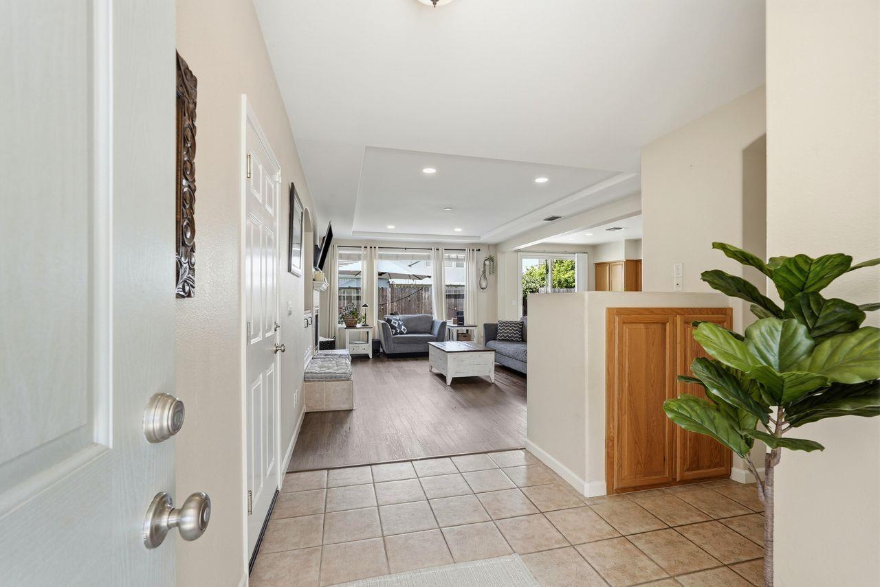 9576 Arcada Court