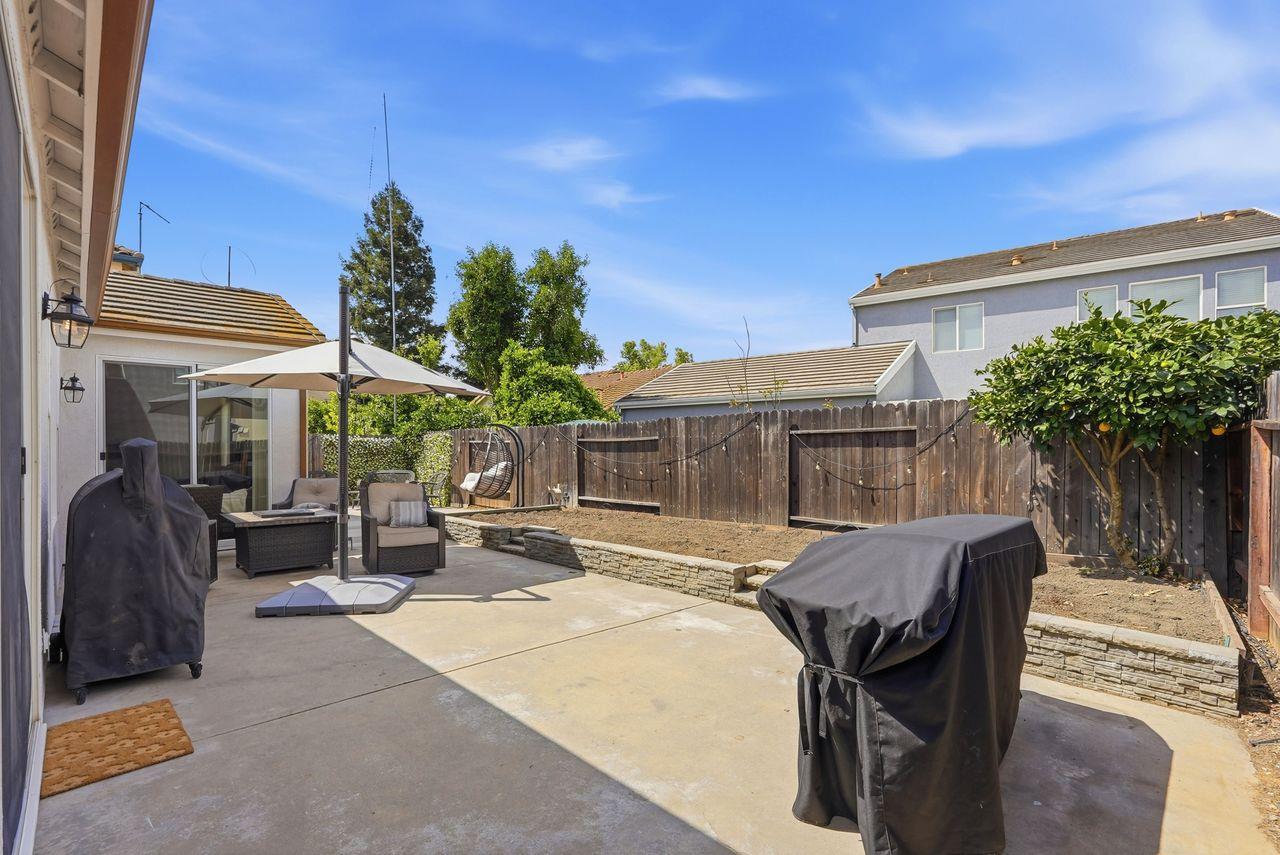 9576 Arcada Court