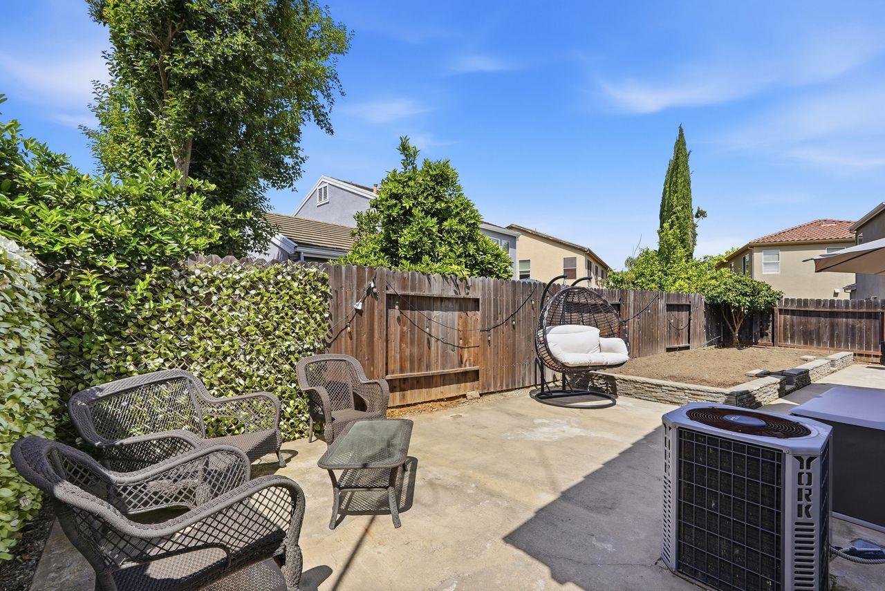 9576 Arcada Court