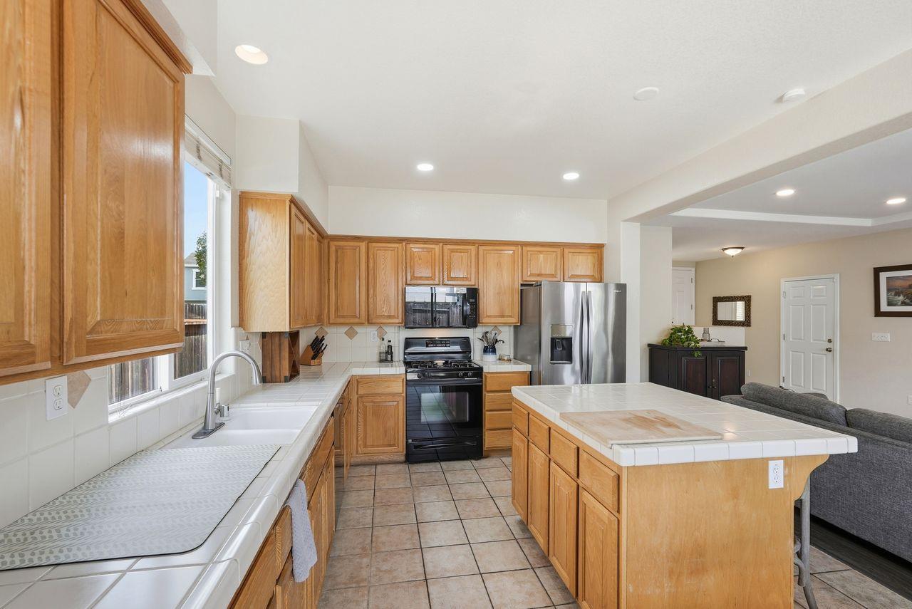 9576 Arcada Court
