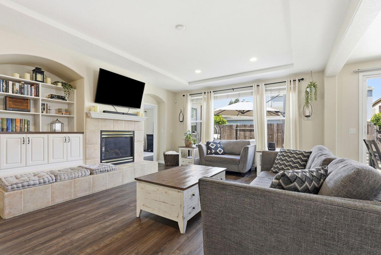 9576 Arcada Court
