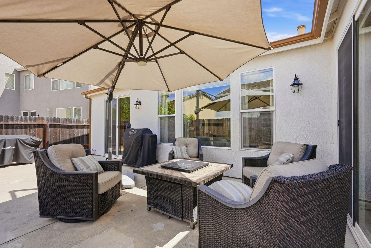 9576 Arcada Court