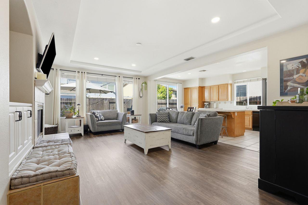 9576 Arcada Court