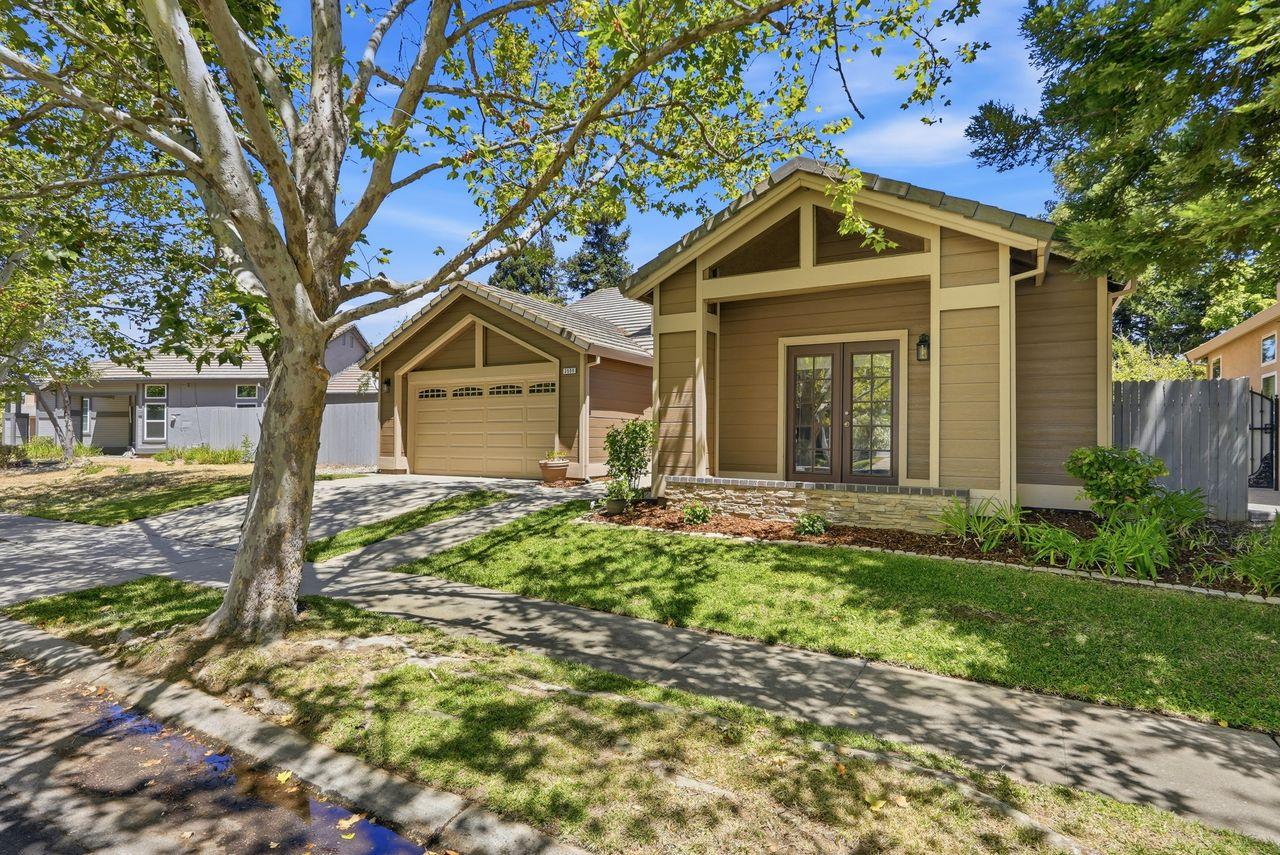 3609 Grimshaw Way