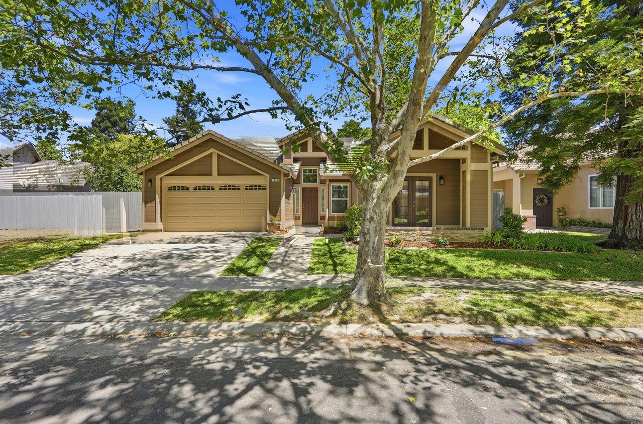 3609 Grimshaw Way