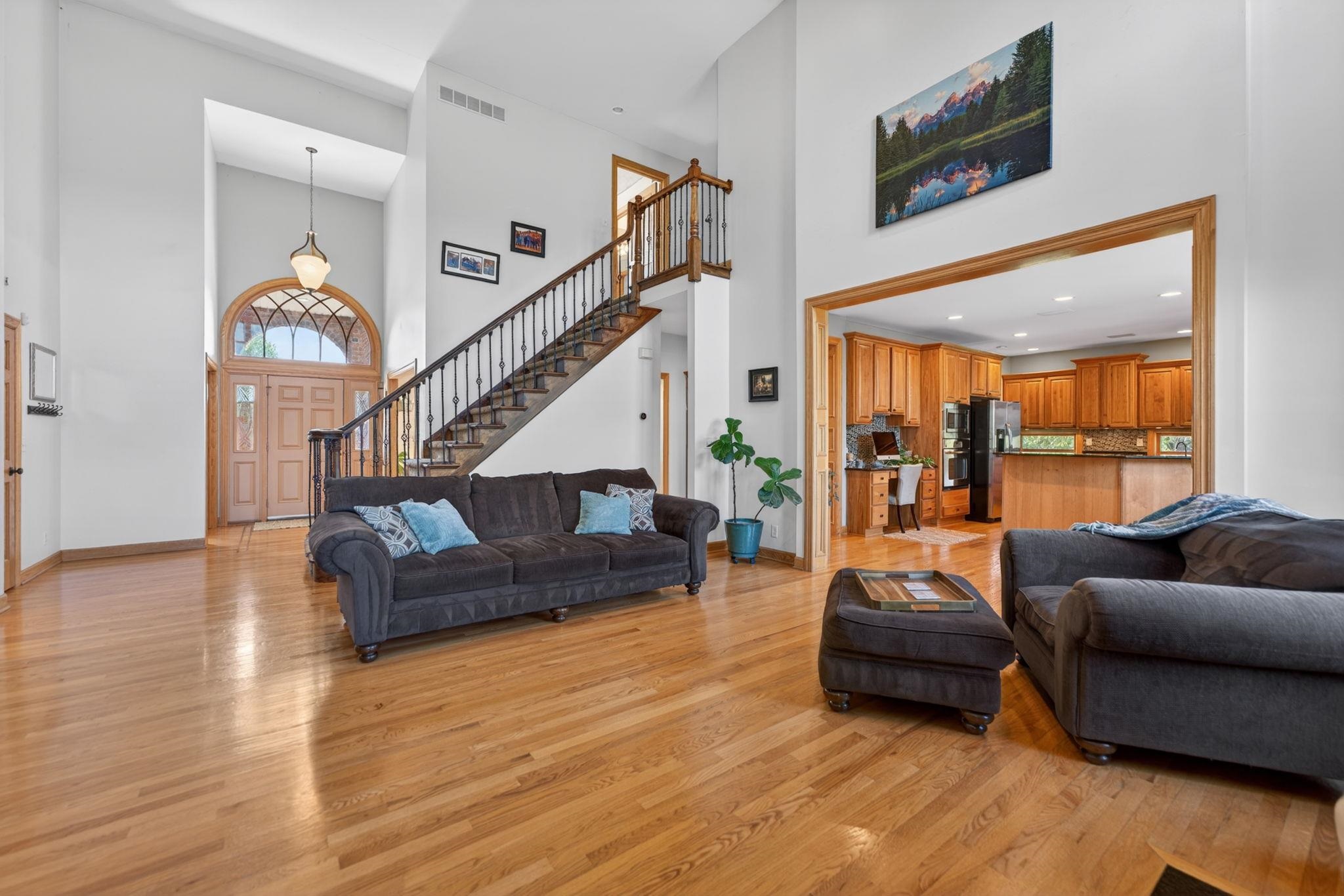 12324 Cameron Court