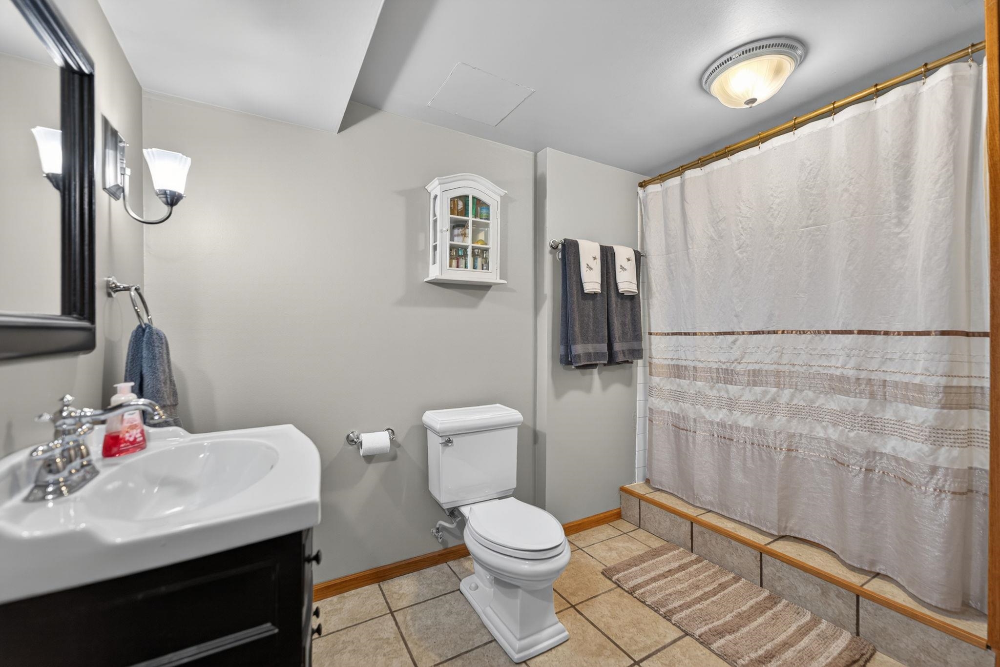12324 Cameron Court