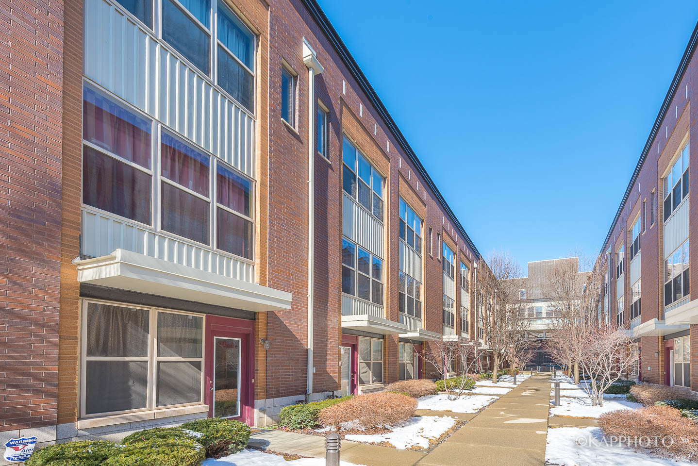1240 W Monroe Street Unit: 11R