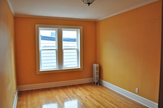 6047 N Talman Avenue Unit: 2A