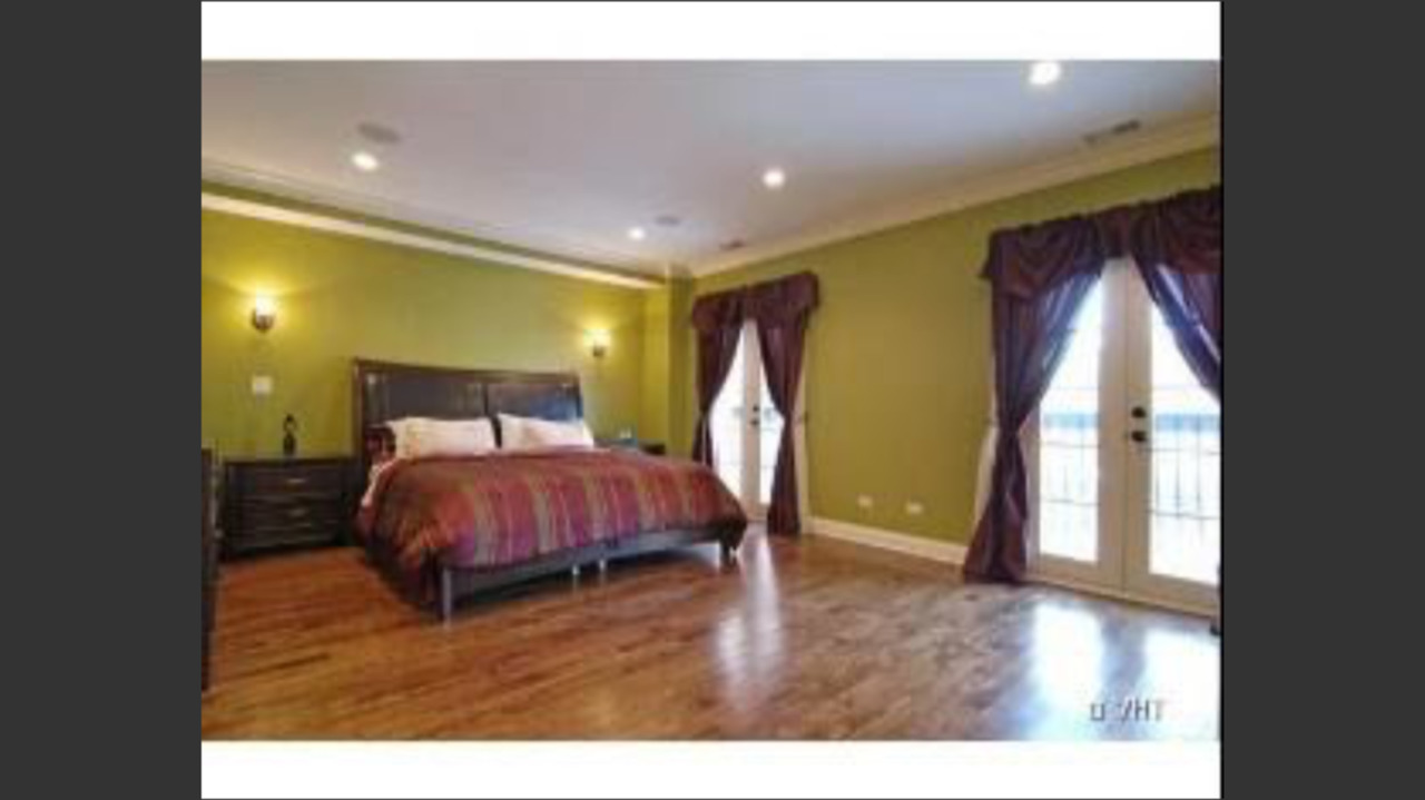 1526 W Monroe Street Unit: 301