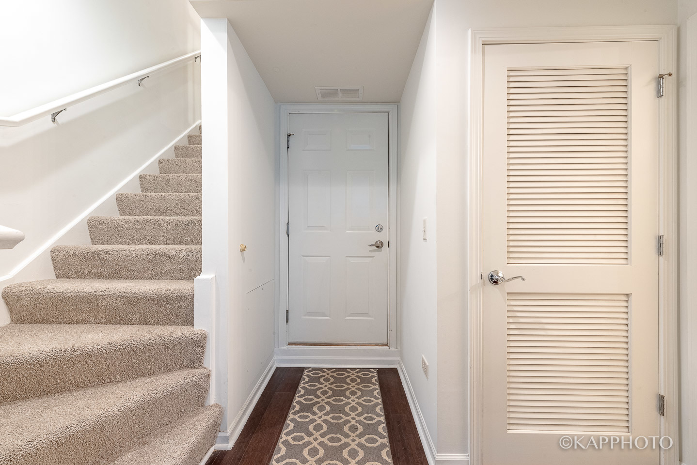 2507 S Calumet Avenue