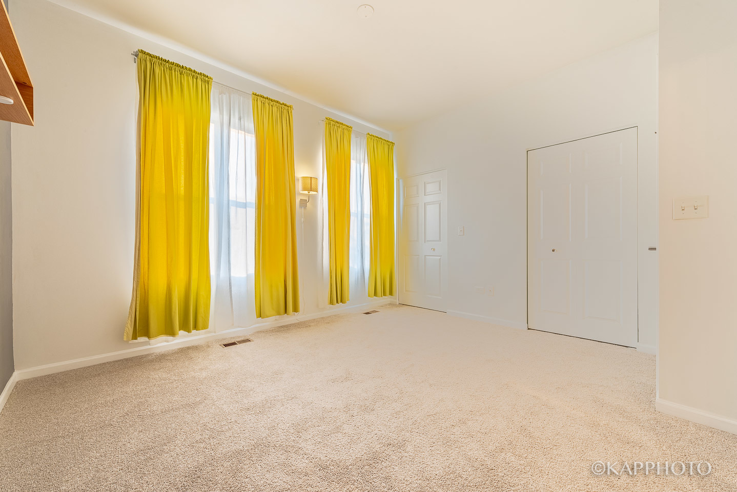 2507 S Calumet Avenue