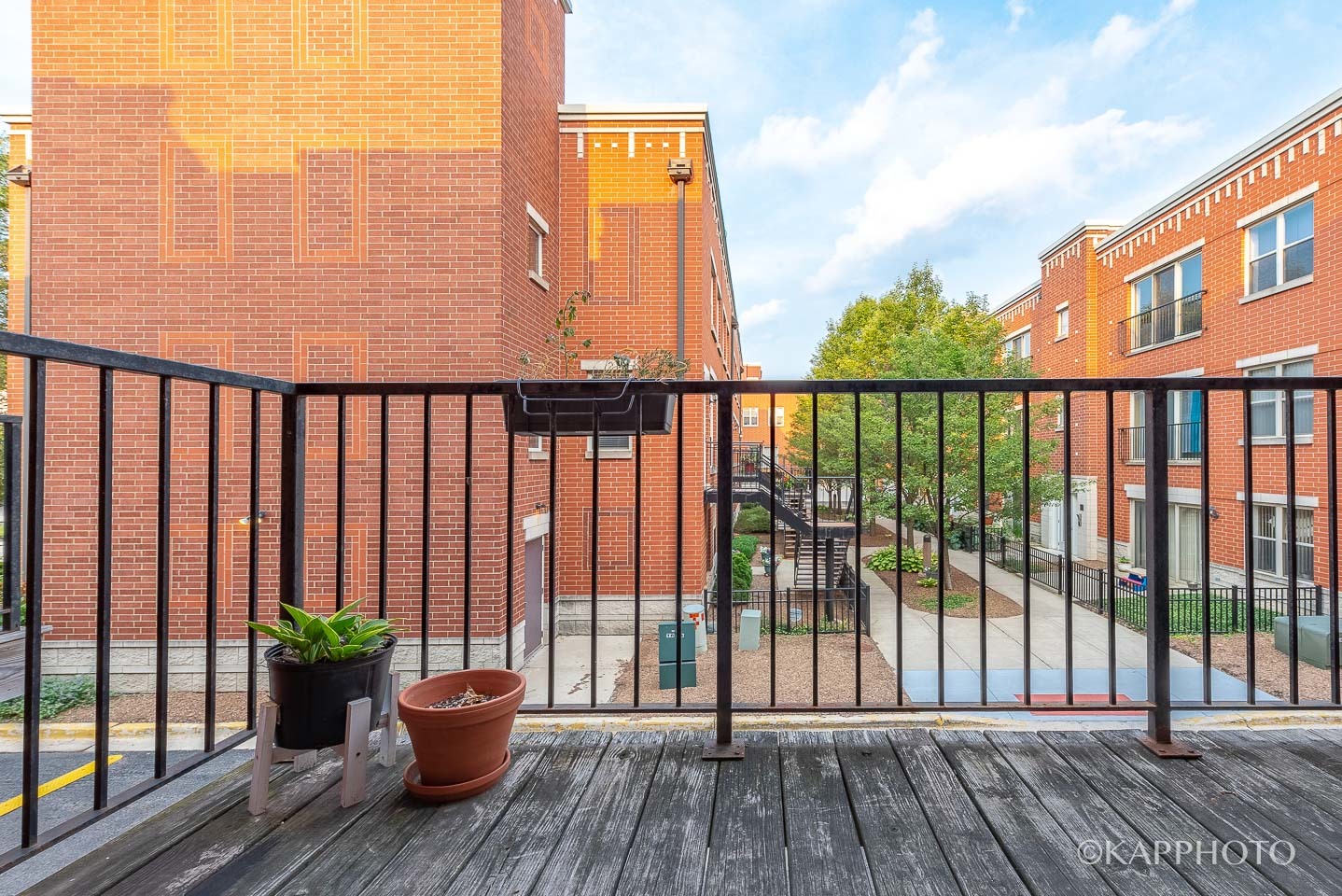 2507 S Calumet Avenue