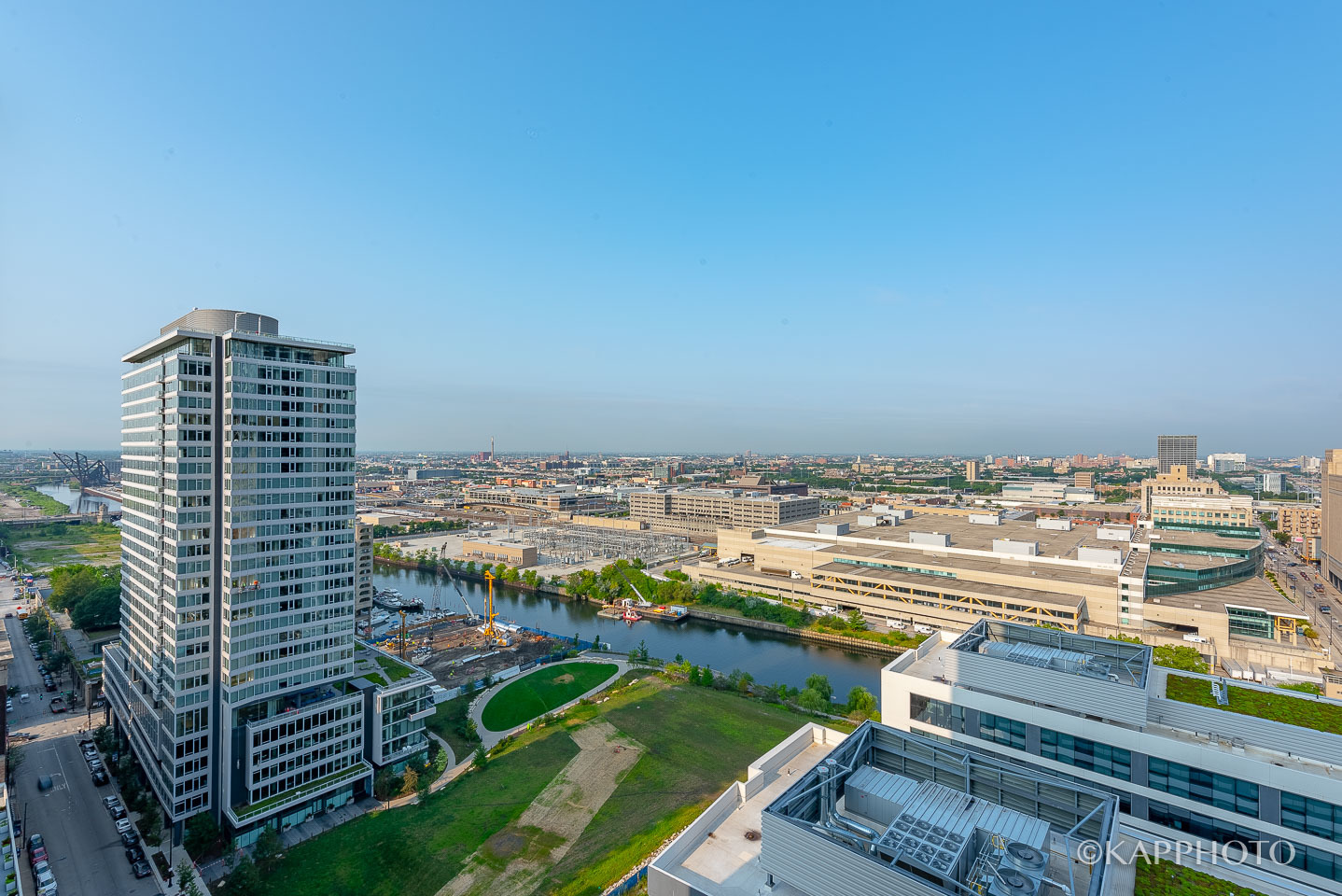 611 S Wells Street Unit: 2406