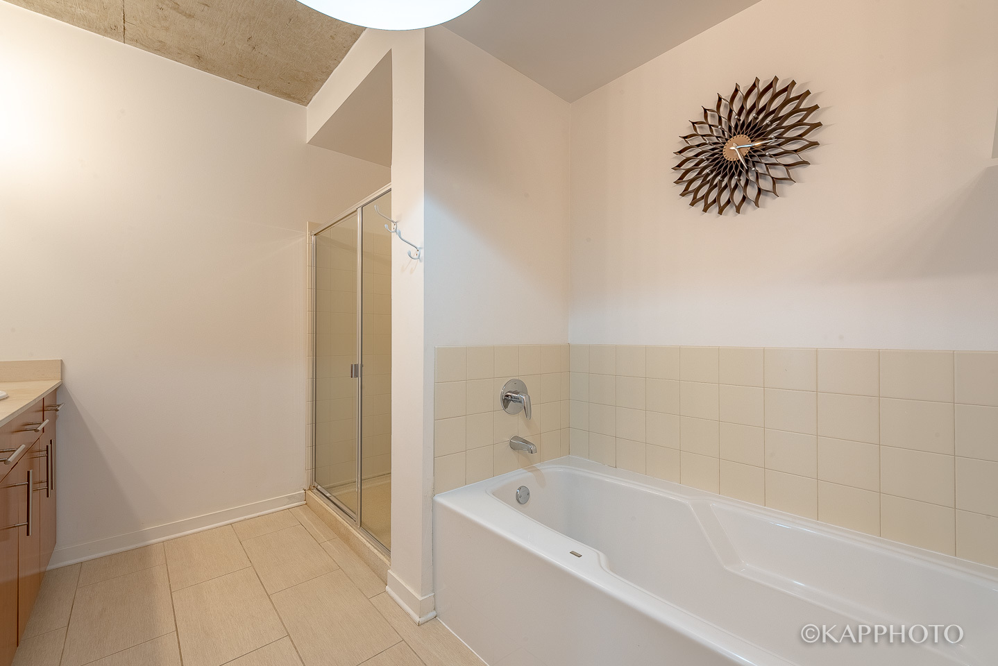 611 S Wells Street Unit: 2406